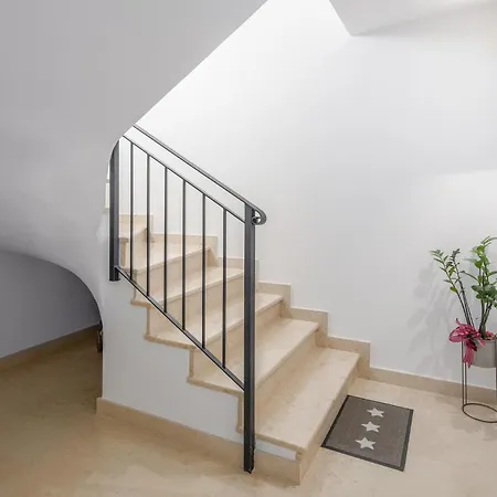 Apartment Awesome In With Wifi