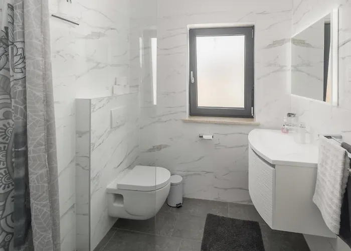 Apartman Awesome In With Wifi