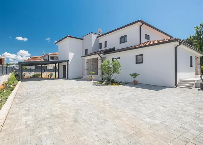 Awesome In With Wifi Apartment *